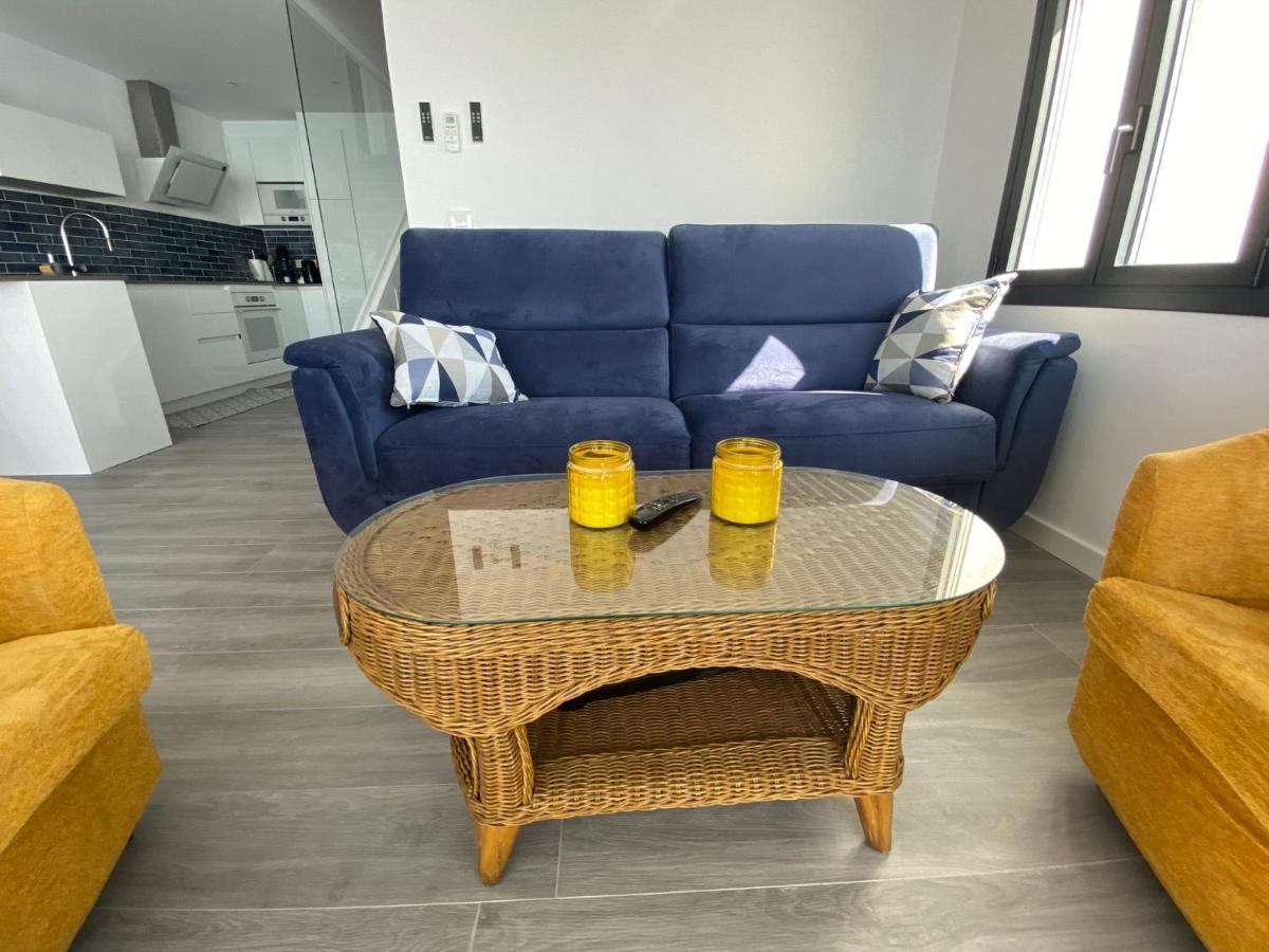 Appartement Vues Mer Proche Plage Roses Extérieur photo